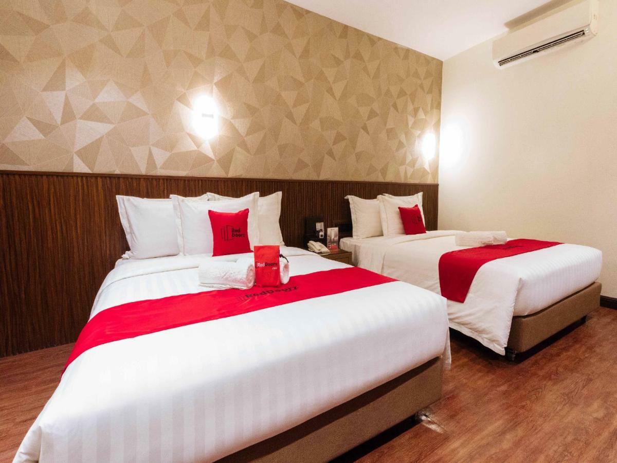 Reddoorz Premium @ South Triangle Quezon City Ngoại thất bức ảnh