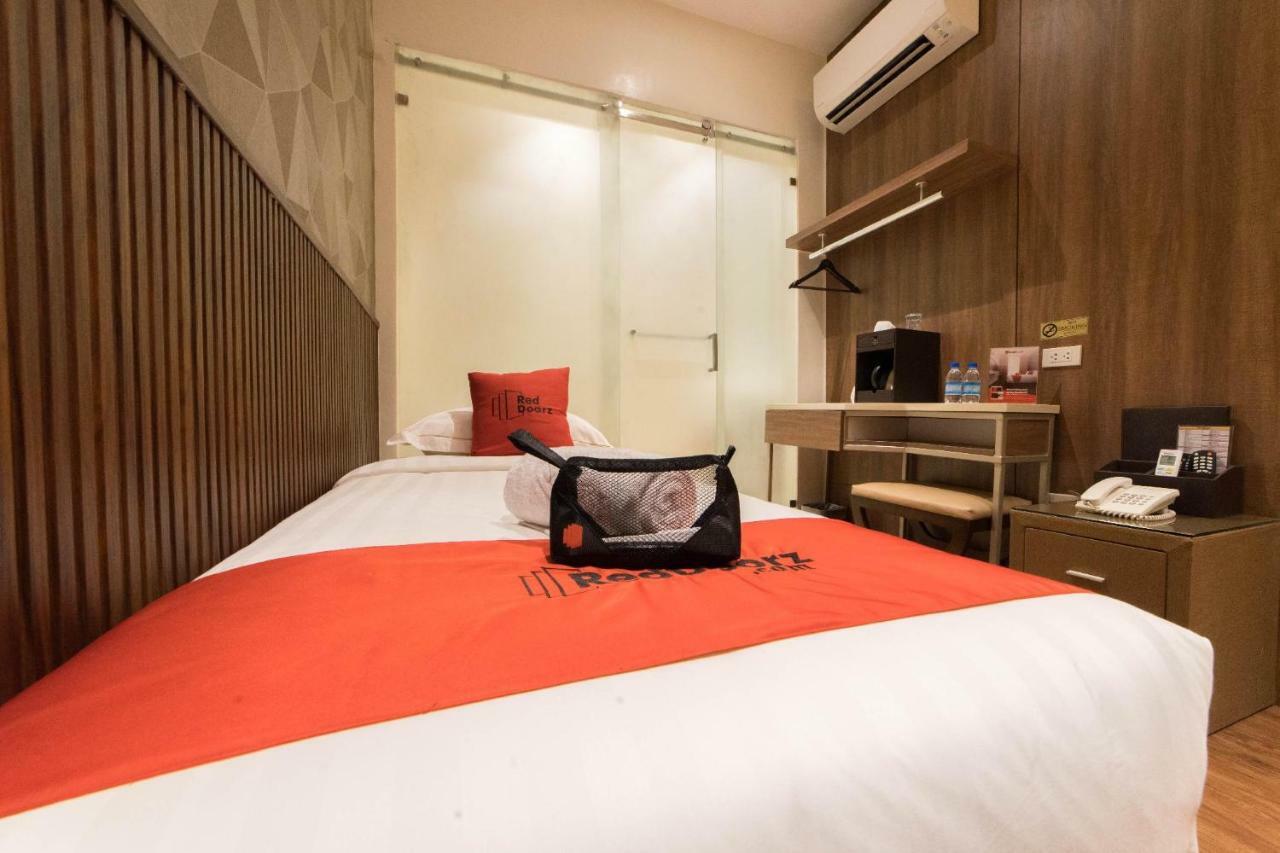 Reddoorz Premium @ South Triangle Quezon City Ngoại thất bức ảnh